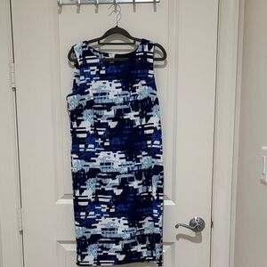 Modern Blue and White Patterned Midi Dress
